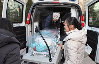罗山县妇婴监护型护送