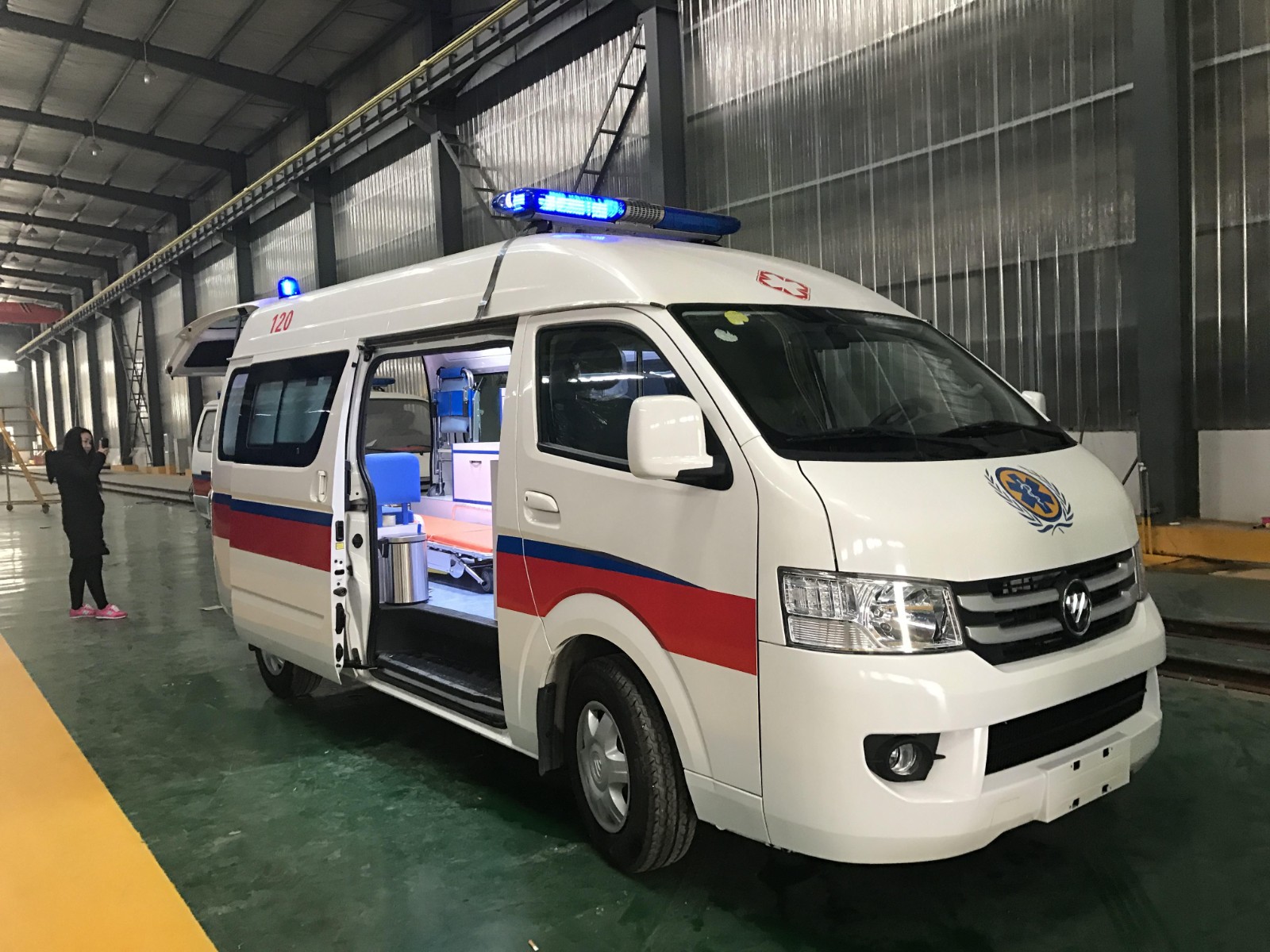 罗山县救护车转院
